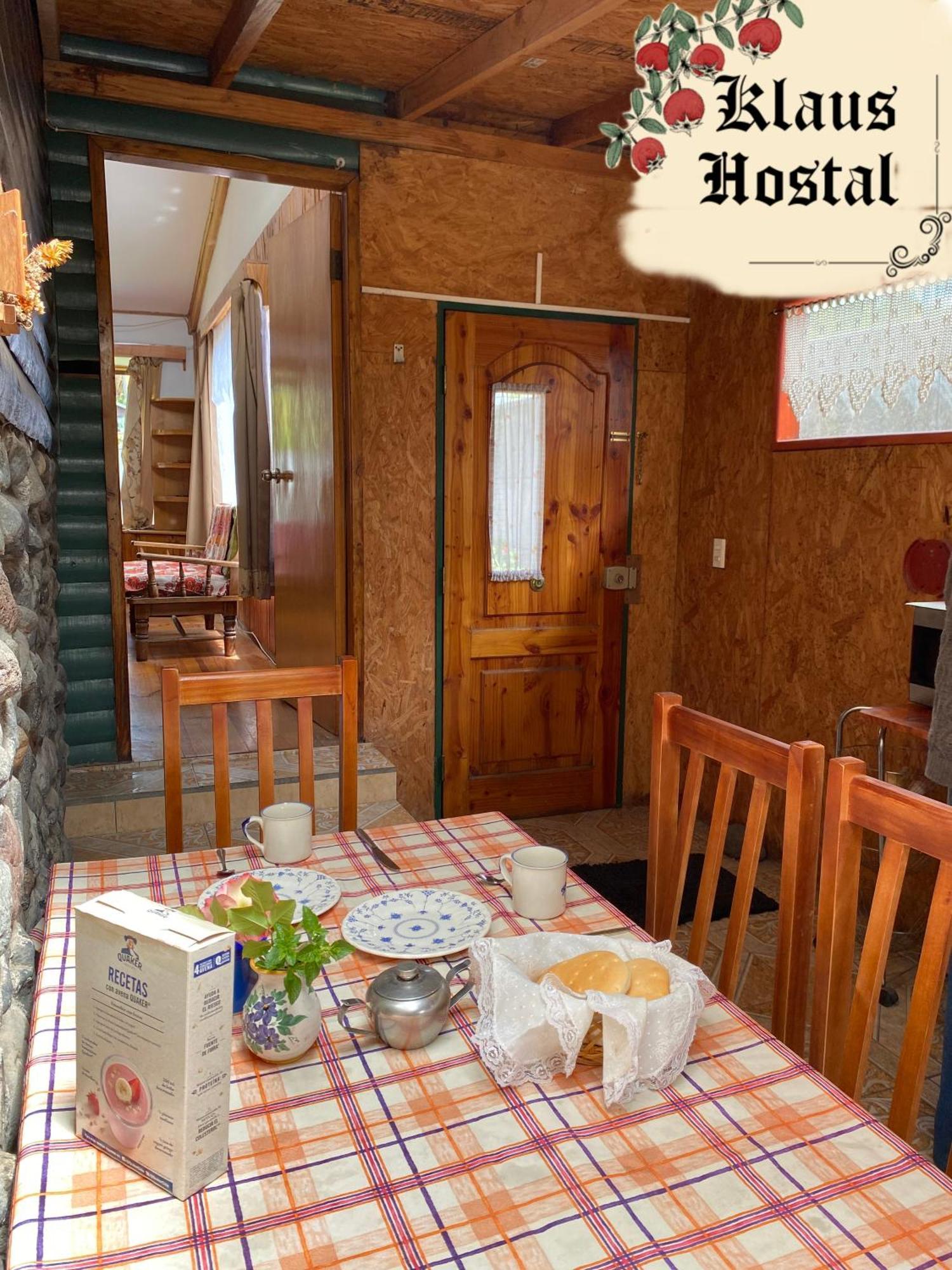 Hostal Klaus プコン エクステリア 写真