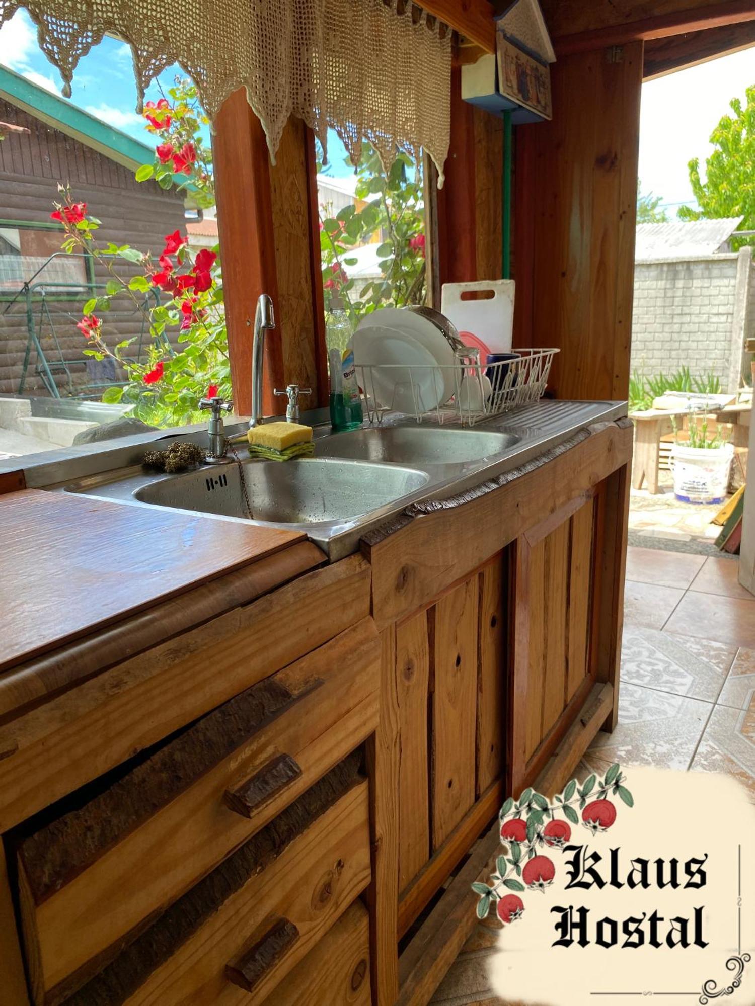 Hostal Klaus プコン エクステリア 写真